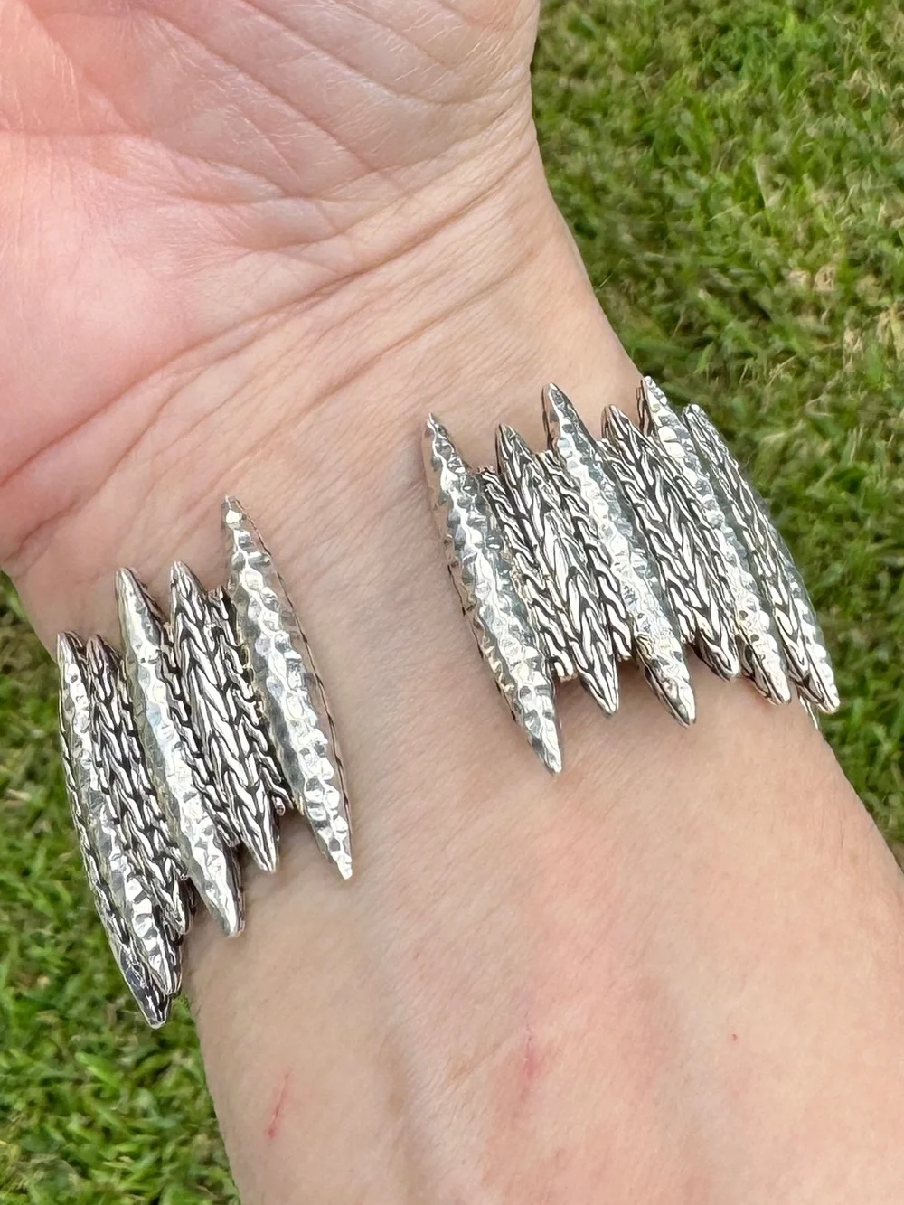 NWOT - JOHN HARDY Sterling Silver Classic Flex Cuff Bracelet (Size Small-Medium)